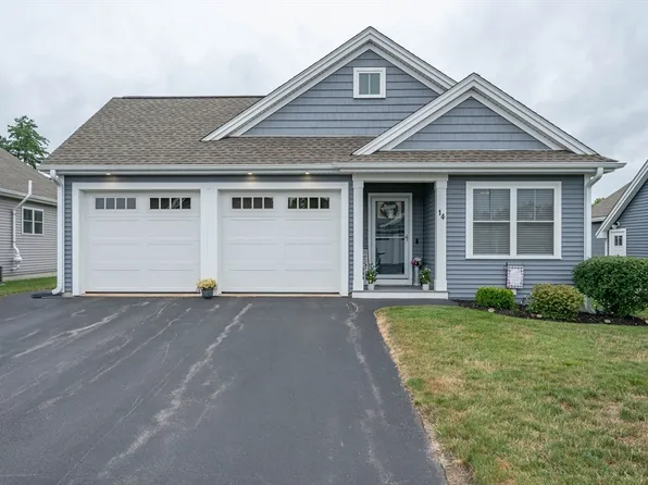 14 Pasture Ln #32, Nashua, NH 03062