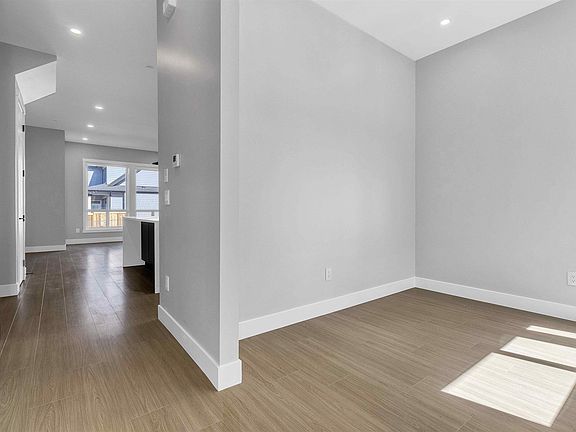 4th image of 7686 196th St