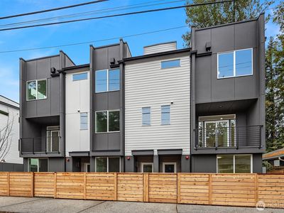 18015 2nd Avenue NE #B, Shoreline, WA, 98155
