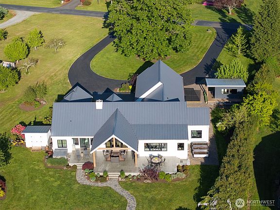 2nd image of 4811 354th Avenue SE