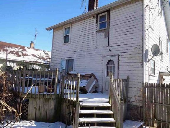 2nd image of 1709 E 36th St
