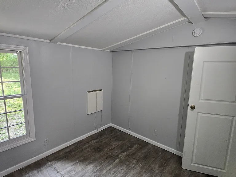 200 Fosler Rd — Photo 6