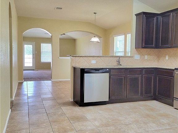 5th image of 4911 Lions Gate Ln