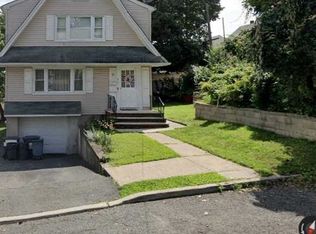 398 N 10th St FLOOR 1, Haledon, NJ 07508