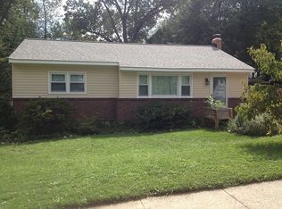 1103 Maple Ave, Rockville, MD 20851
