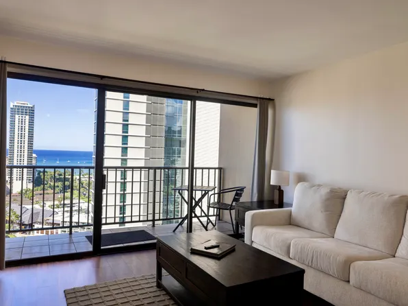 2140 Kuhio Ave APT 2106, Honolulu, HI 96815