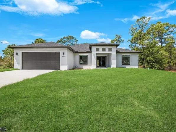 1207 Desoto Ave, Lehigh Acres, FL 33972
