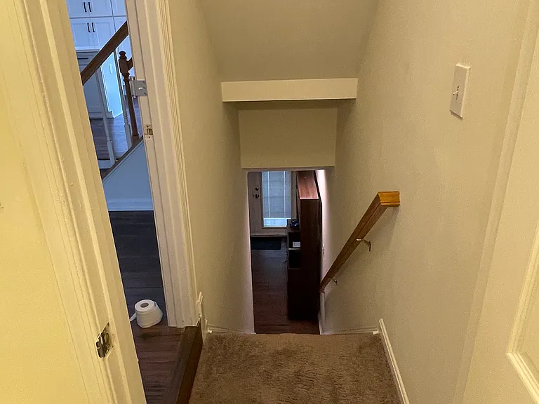 507 Stafford Glen Ct — Photo 7
