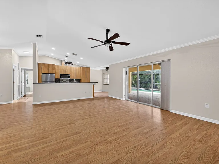 6890 Circle Dr — Photo 11