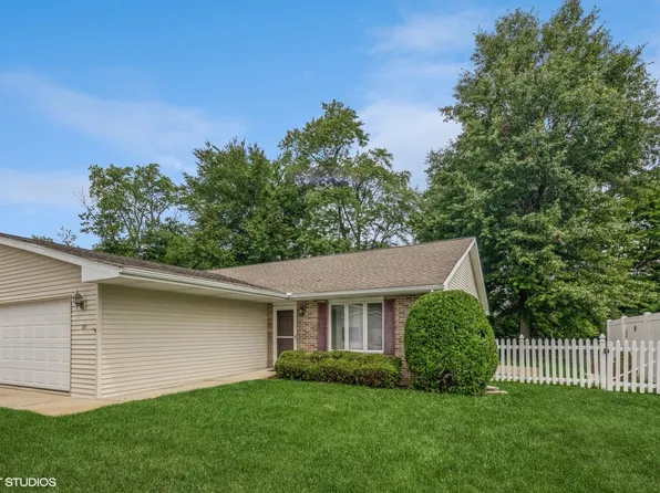183 Riviera Dr, Michigan City, IN 46360