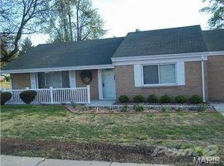 385 N New Florissant Rd, Florissant, MO 63031