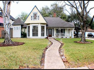 6734 W Greens Rd, Houston, TX 77066