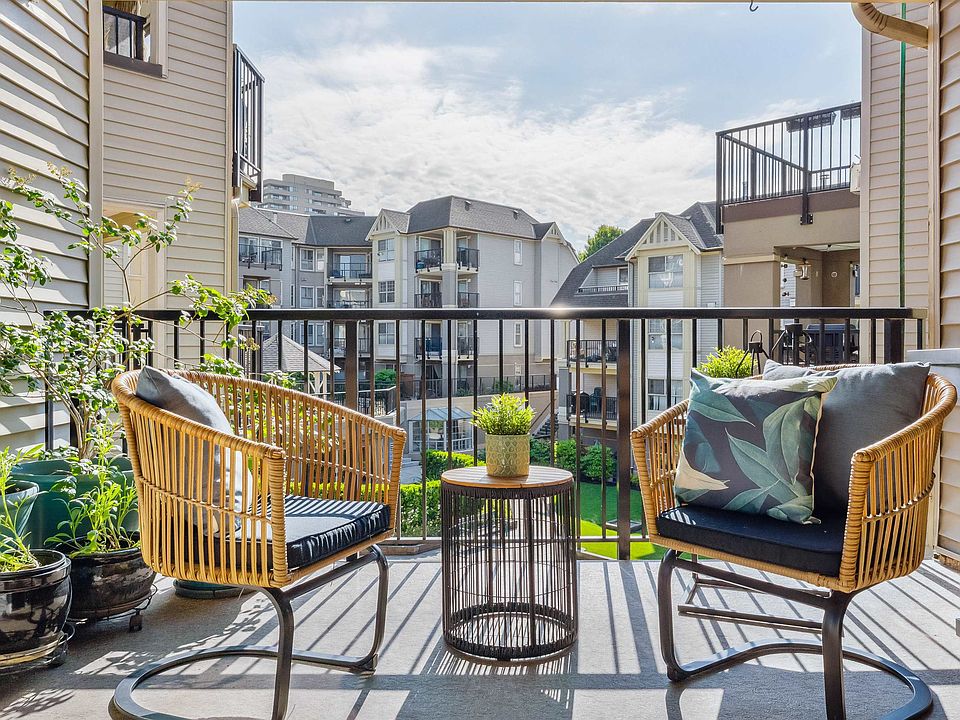 1st image of 215 12th St #410