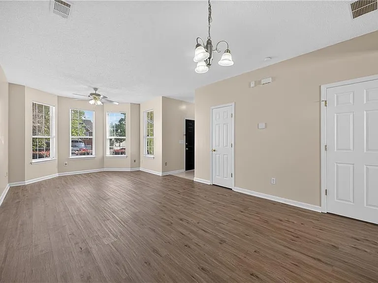 1471 Riverrock Trl — Photo 9