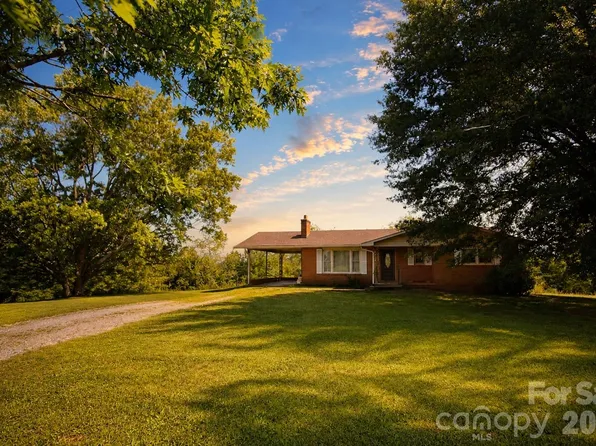 360 Davenport Rd, Rutherfordton, NC 28139
