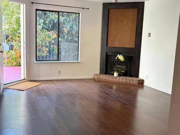 1745 Page St #2, San Francisco, CA 94117