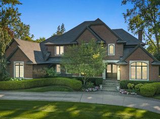 6155 Westmoor Rd, Bloomfield Hills, MI 48301