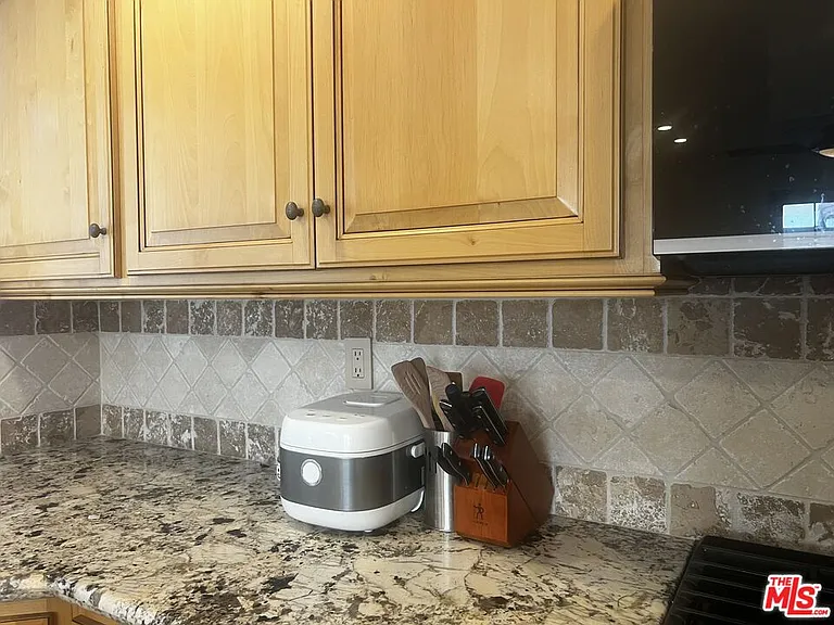 7825 Seaglen Dr #34 — Photo 17