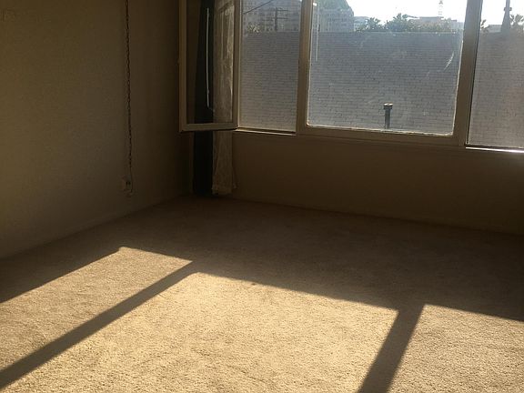 4th image of 1152 E 1st St Floor 2