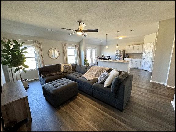 5th image of 10413 Lori Kaye Dr