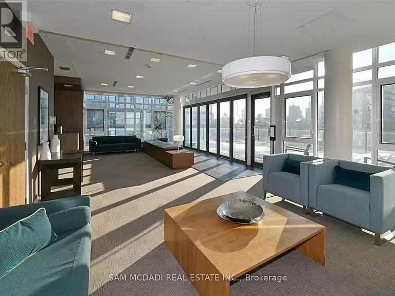 260 Sackville St #909 — Photo 21