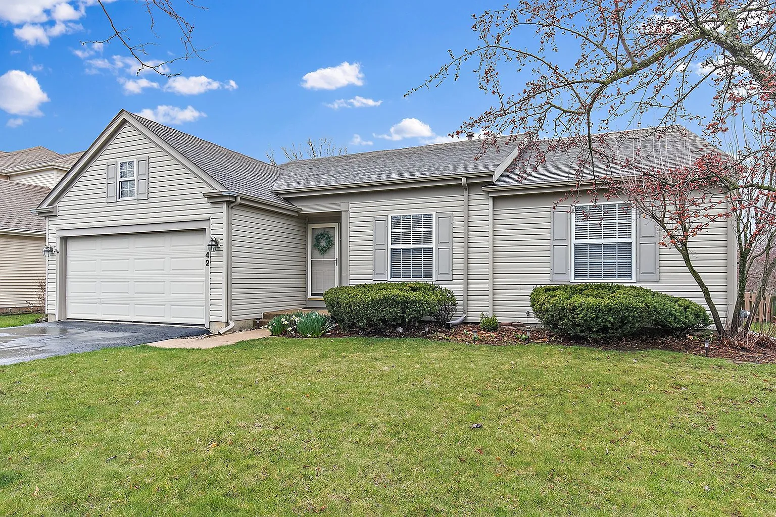 42 McKinley Ln photo 1