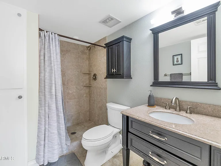 7830 E Camelback Rd #411 — Photo 4
