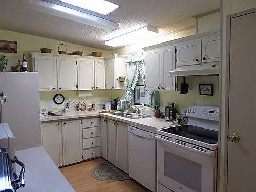 5th image of 318 Notch Ln