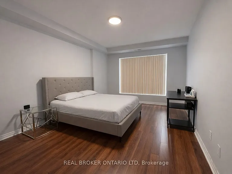 1030 Coronation Dr #1102 — Photo 7