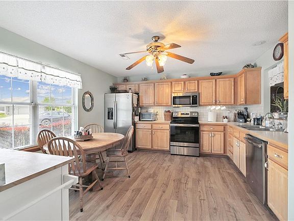 4th image of 103 Blue Branch Cir
