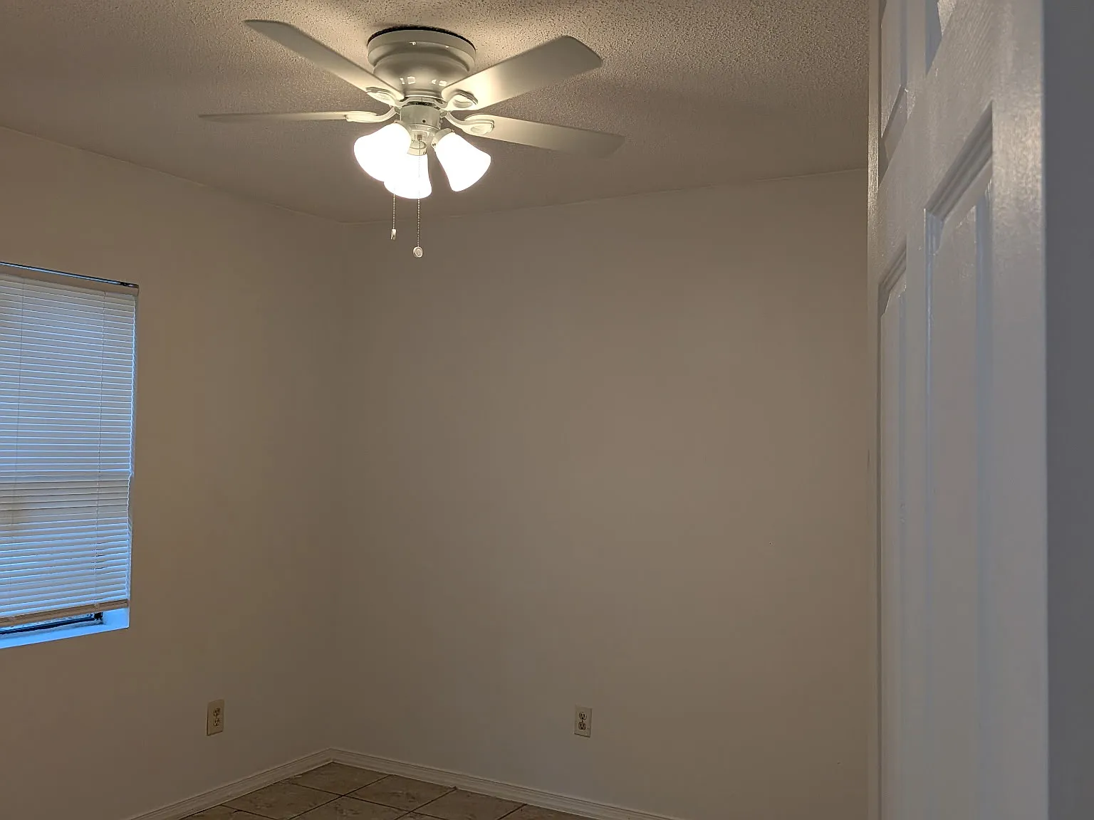 3 bed, 1569 sqft, $2,000 — Photo 4