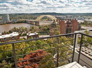 919 Riverview Pl, Cincinnati, OH 45202