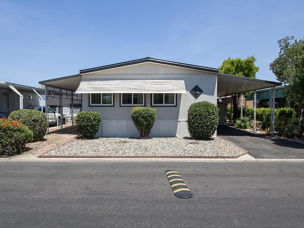 221 W Herndon Ave Space 113, Pinedale, CA 93650