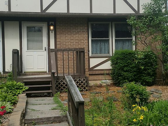 5th image of 4 Carriage Ct
