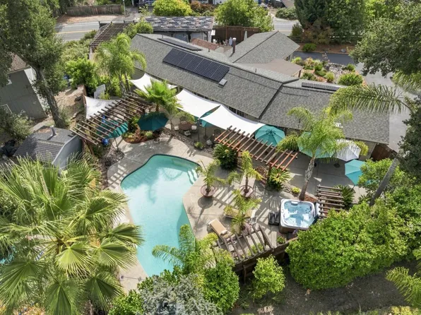 8580 Hihn Rd, Ben Lomond, CA 95005
