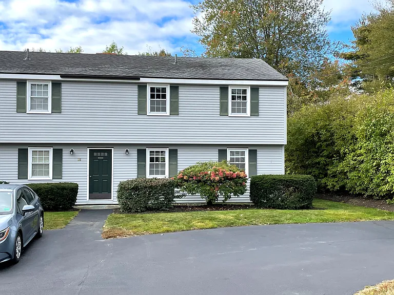 29 Collins Rd #D — Photo 15