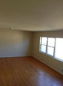1st image of 322 Dart St