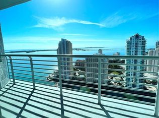 335 Biscayne Blvd #4207, Miami, FL 33131