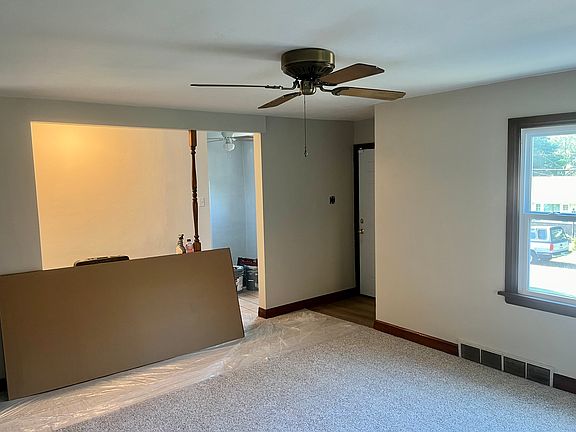2nd image of 5902 Staely Ave