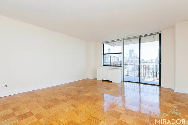 Rented by Mirador Real Estate | media 36