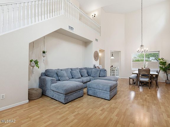 4th image of 151 E Camino Limon Verde