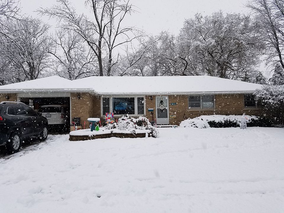 1st image of 236 Esther Cir