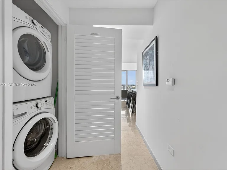88 SW 7th St #2408 — Photo 16