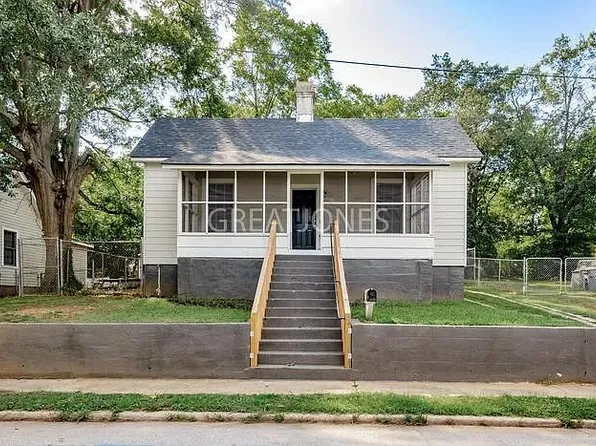 698 Southern St, Spartanburg, SC 29303