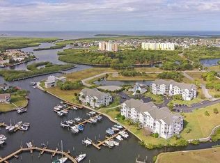 5727 Biscayne Ct APT 108, New Port Richey, FL 34652