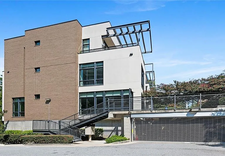 721 Longleaf Dr NE #6 — Photo 37
