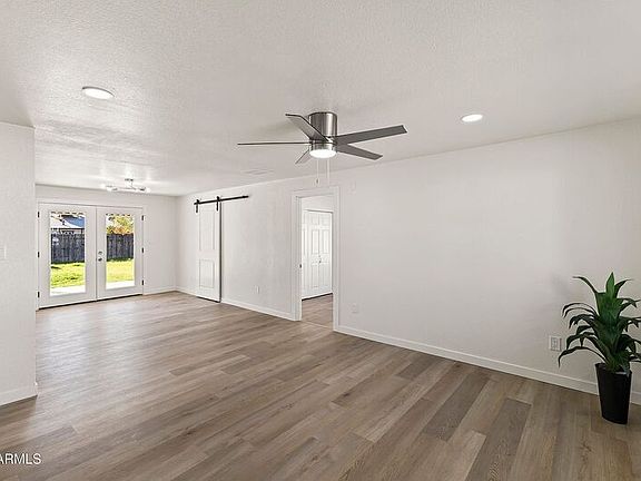 4th image of 3763 E Evans Dr