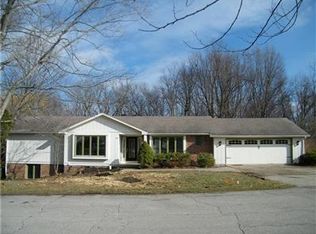 212 Mill Stream Ln, Anderson, IN 46011