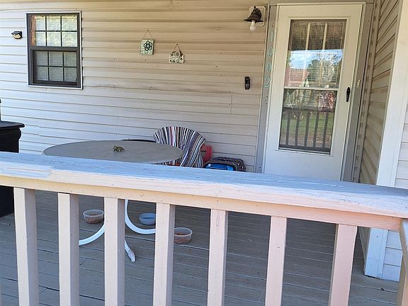3rd image of 1002 North St