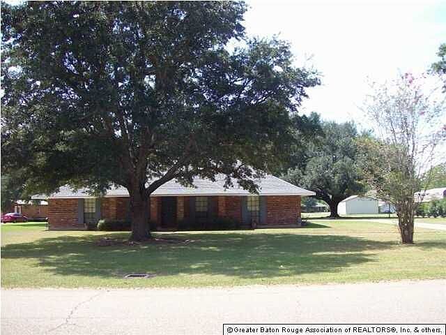 1st image of 12137 Willowmore Dr